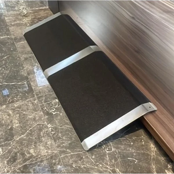 Anti-Slip-Aluminium-Wheelchair-Threshold-Ramp.webp Anti-Slip-Aluminium-Wheelchair-Threshold-Ramp.webp