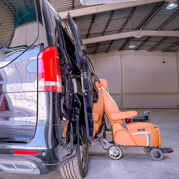 Lifting-and-Rotating-Turny-Seat-Changed-To-Wheelchair.webp Lifting-and-Rotating-Turny-Seat-Changed-To-Wheelchair.webp