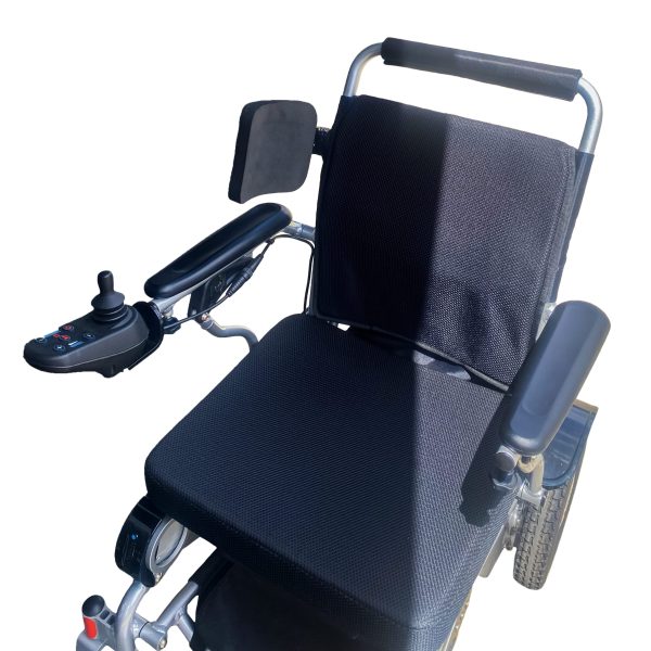 Premium-Lateral-Support-Installed-on-Wheelchair.jpeg Premium-Lateral-Support-Installed-on-Wheelchair.jpeg